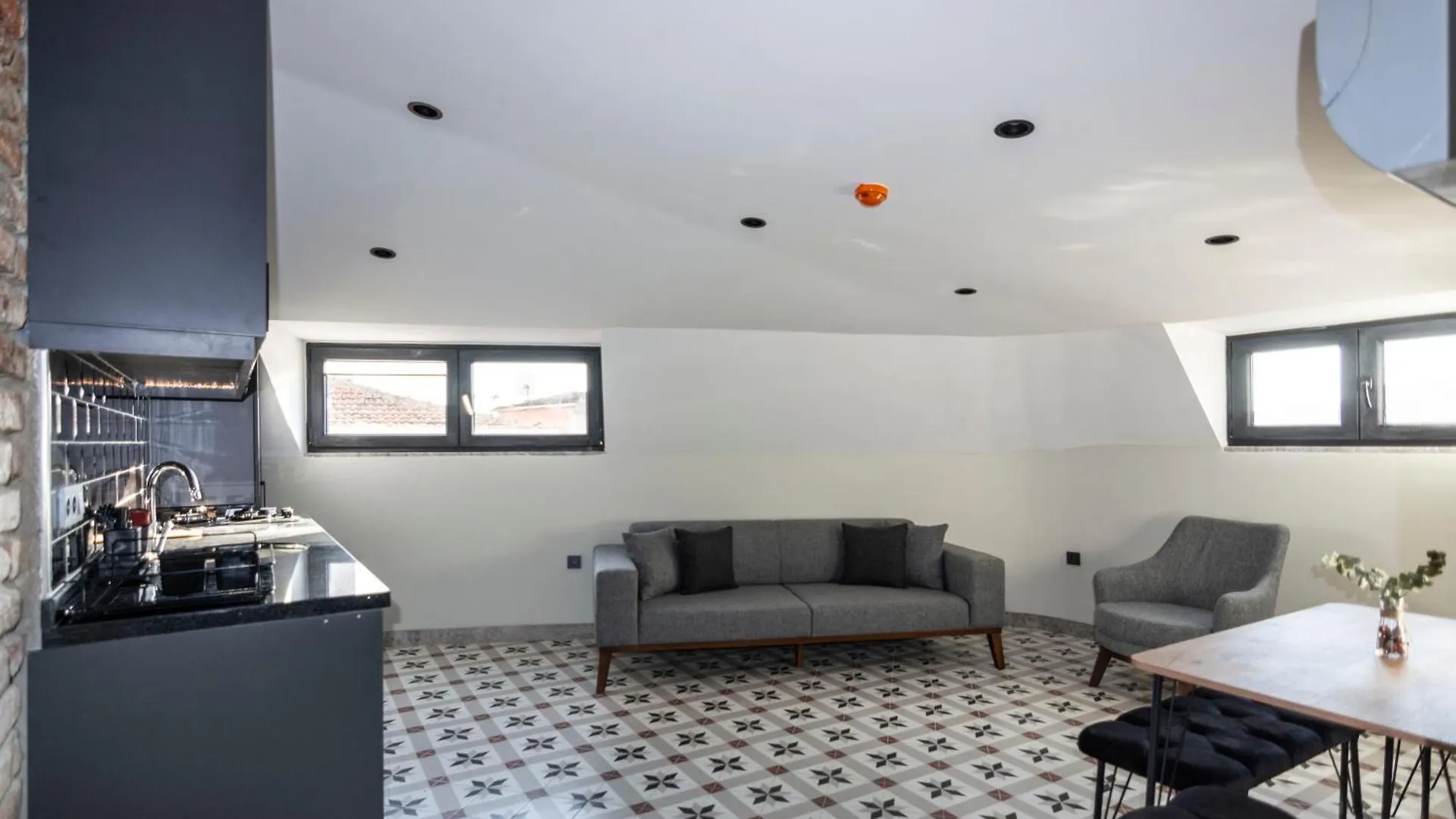 Lovely Apartment In Taksim Stambuł